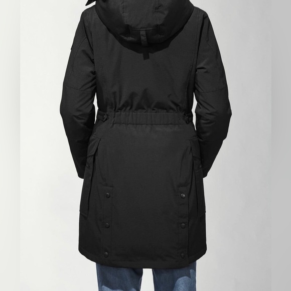 Canada Goose Women’s Kinley Parka - Picture 7 of 11